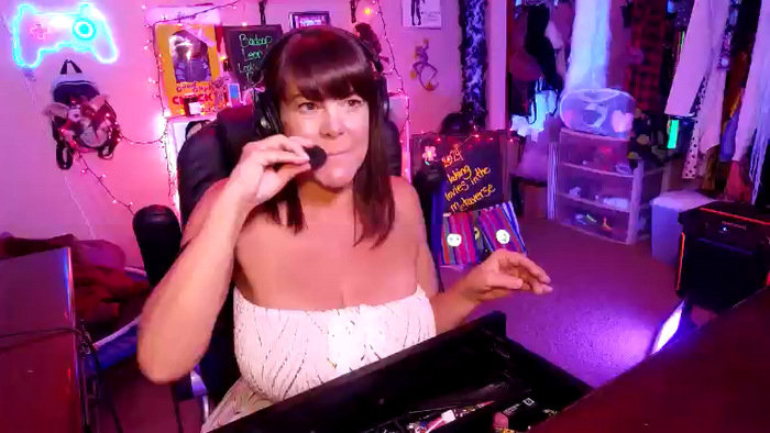 RebeccaLoveXXX