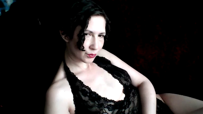 MistressVeritasVelvet