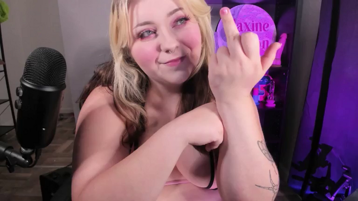 MaxineMoonxx
