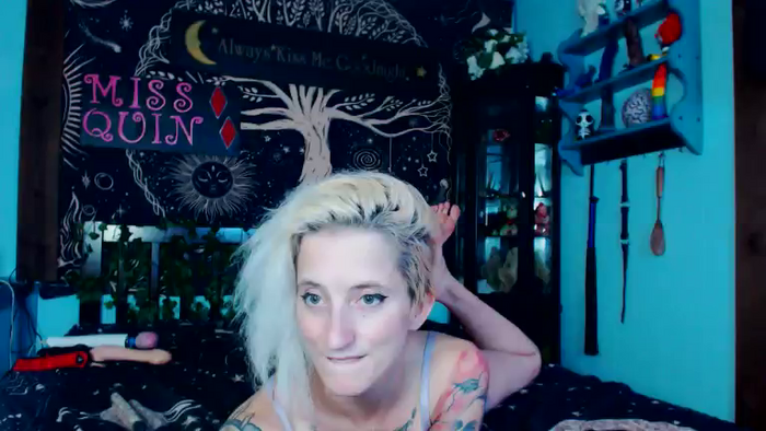 MissQuinCam