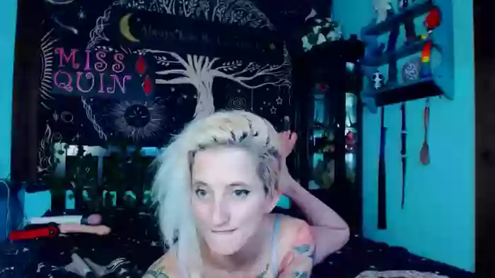 2024/08/16/streamate-missquincam-19-52-08