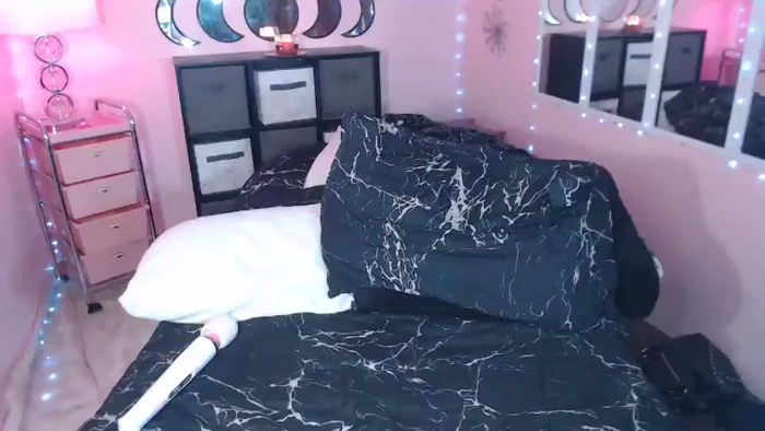 Lacey_Prescott