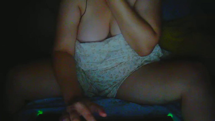 LadyofYourDreams19