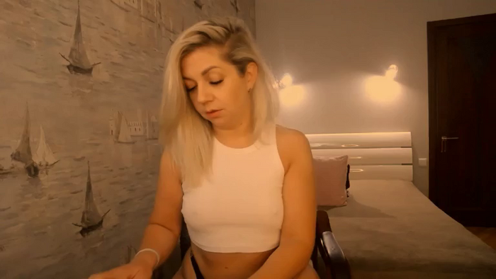 Nichole_Hill