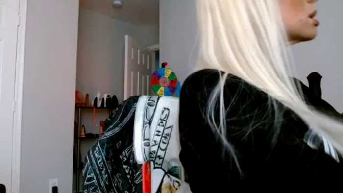Hola18