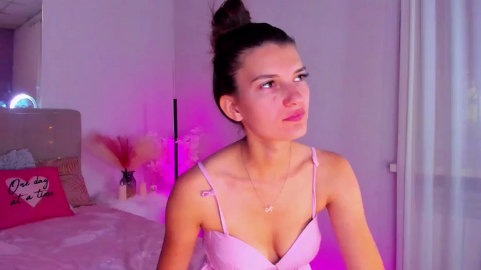 LauraLeee