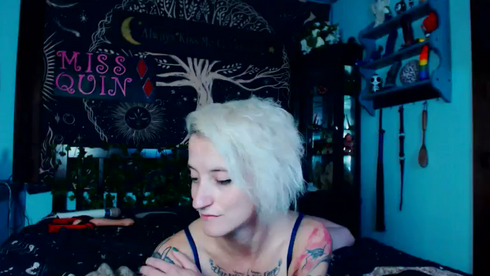 MissQuinCam