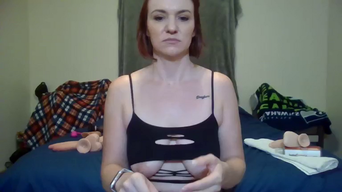 MadelynMilfNextDoor