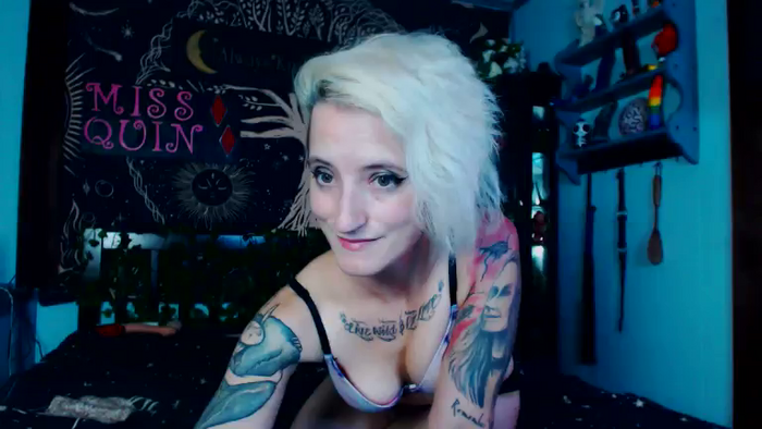MissQuinCam