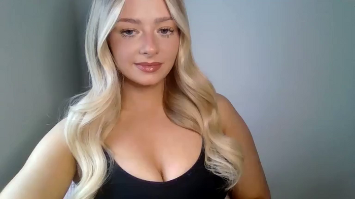 X_Zoey_UK
