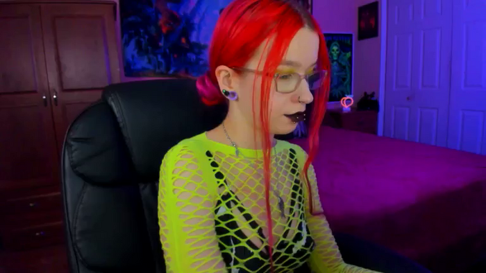 NikkiNorwalk