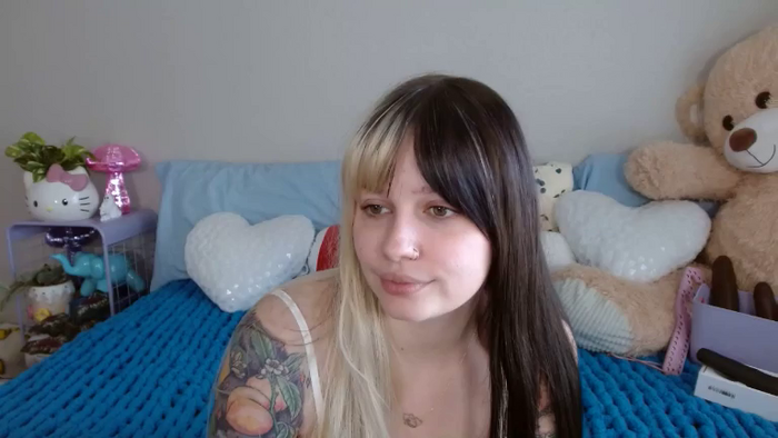 Angelina_Glass