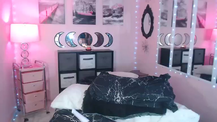 Lacey_Prescott