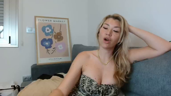 Photomodell69