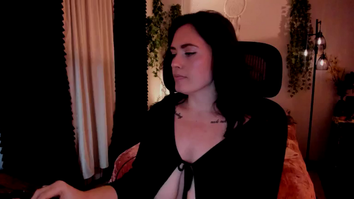 VoluptuousSophia