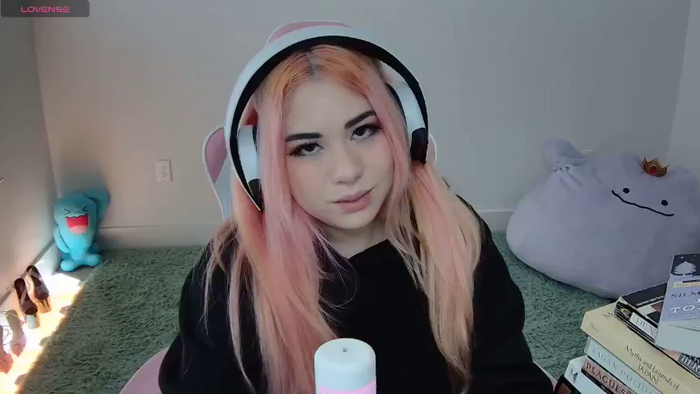 Couchwaifu