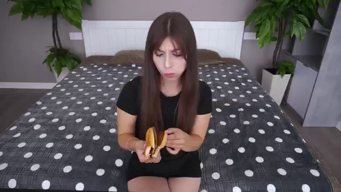 LeyaDiamond