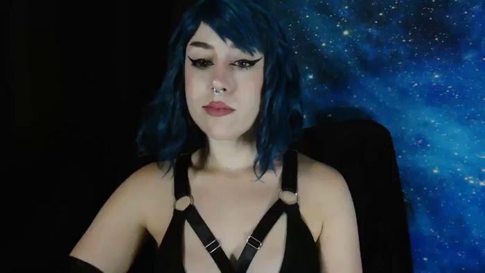 MissVikkiBlue