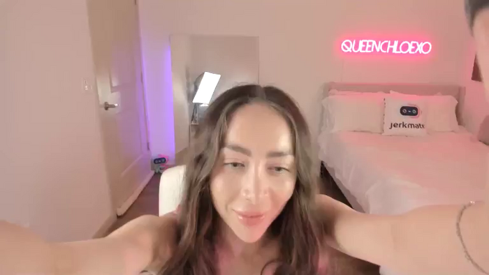QueenChloeXO