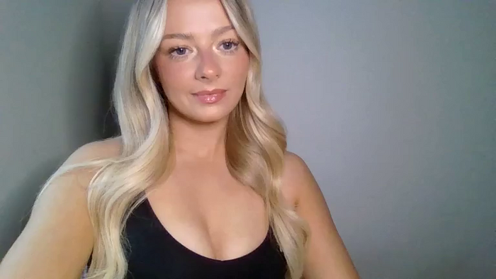 X_Zoey_UK