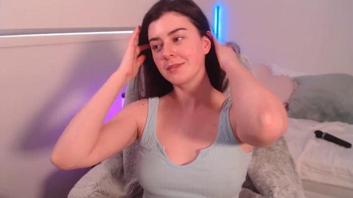 xAliciaLayne