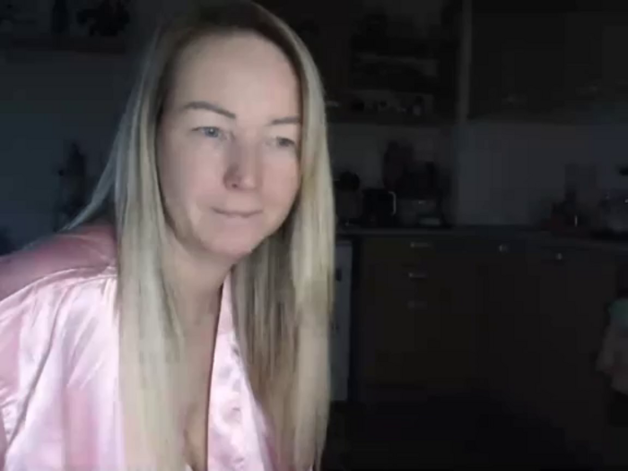 xSWEET_EWAx