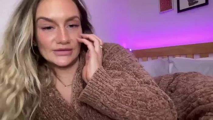 GoldieUKx