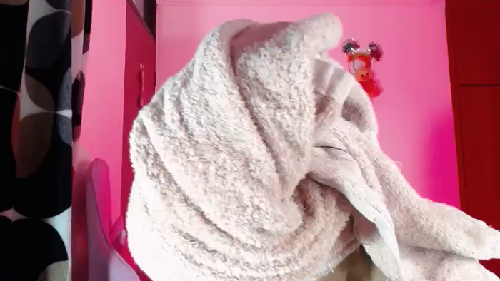 LATINA_BIG_CLITXXX