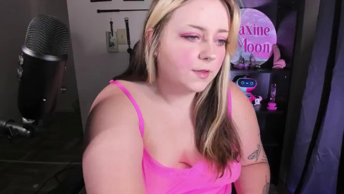 MaxineMoonxx