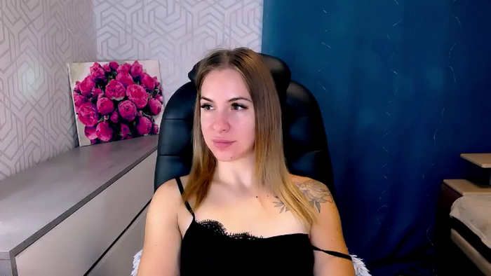 MeganNaughtyy