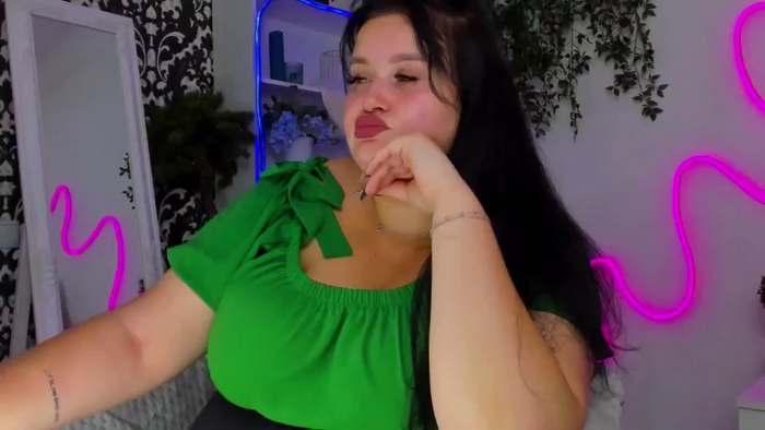 MonaSteele