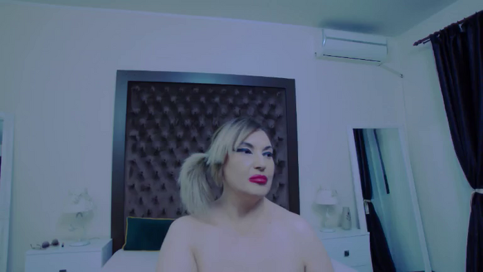 KiraLeila