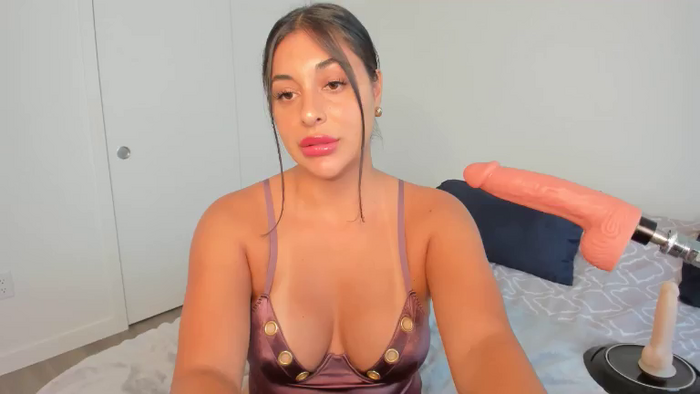 ChanelWestt