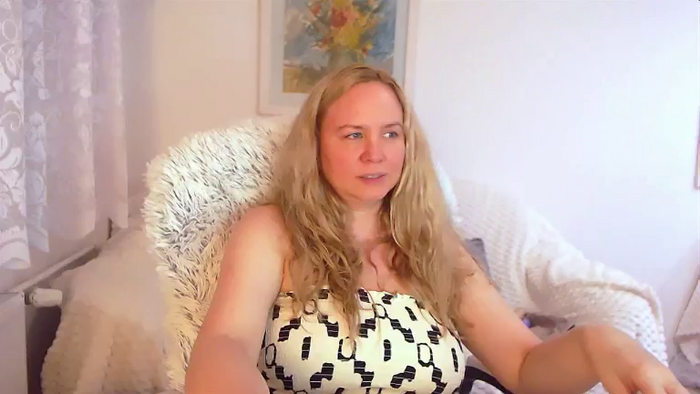 LauraSkyx