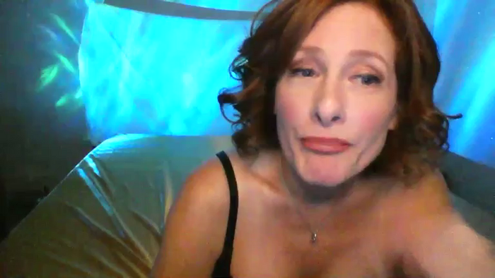 Elenasroom2213