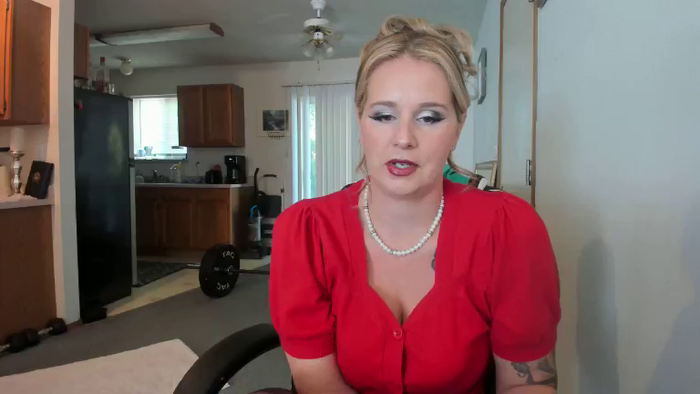 Hottyhousewife18