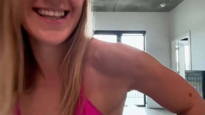 LunaBlondSexy