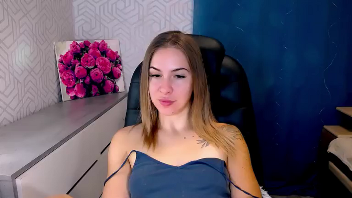 MeganNaughtyy