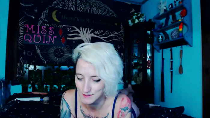 MissQuinCam