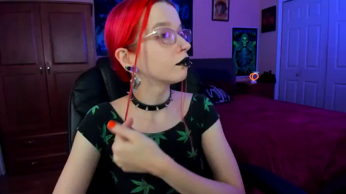 NikkiNorwalk