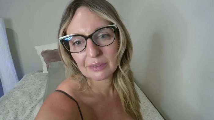 AlisonHomeAlone