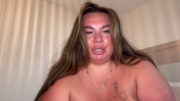 CharlieFoxxxUK