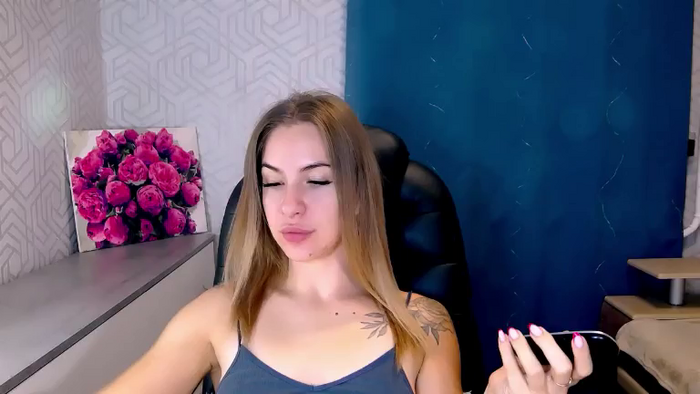 MeganNaughtyy