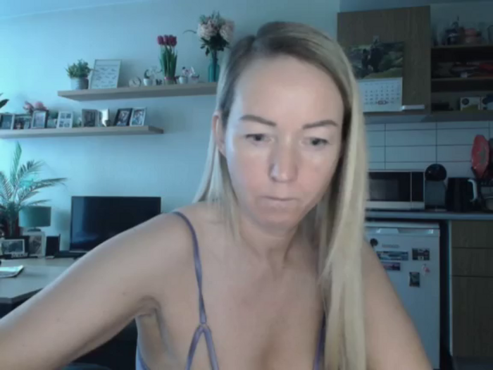 xSWEET_EWAx