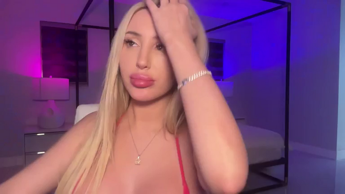 AmandaAndrewsxx