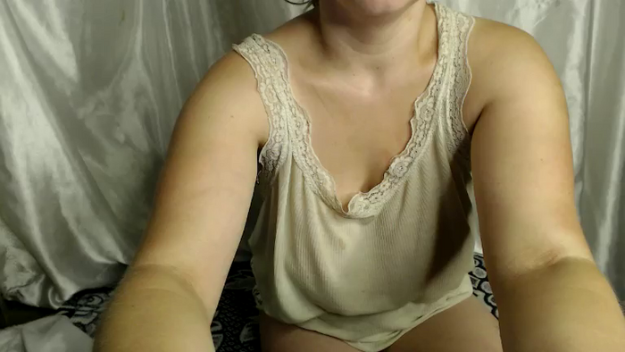 BettyGirlKiss