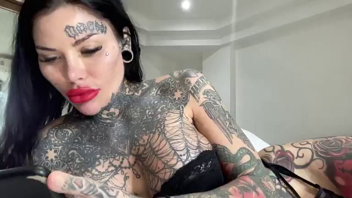 DARKINKEDBABE