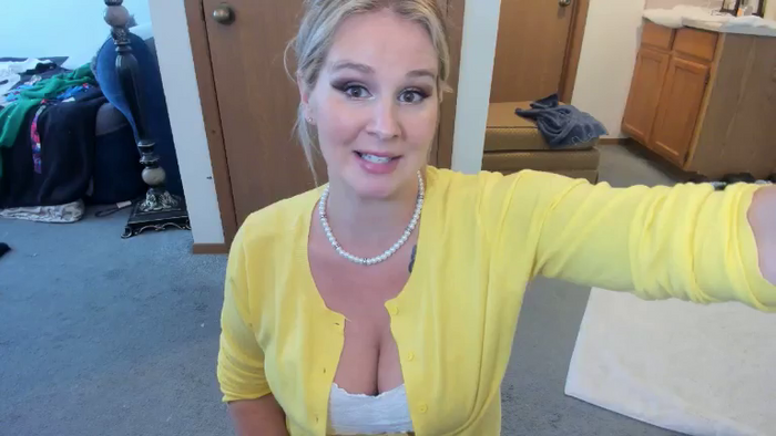 Hottyhousewife18