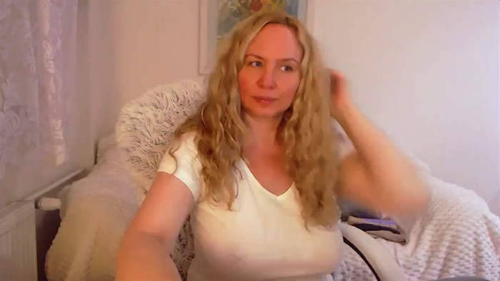 LauraSkyx
