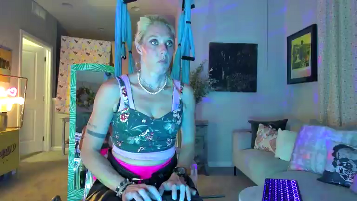 GlamazonXXX